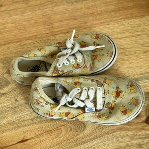 Disney Whinne the Pooh Vans size 8
